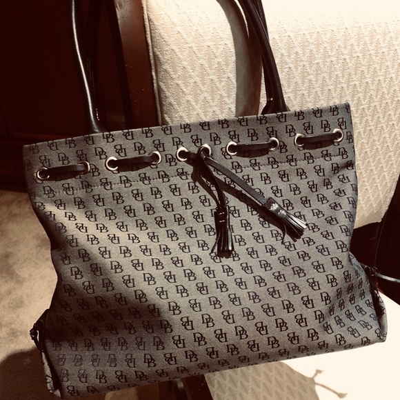 Dooney & Bourke Handbags - Vintage Dooney Bourke black tassel tote